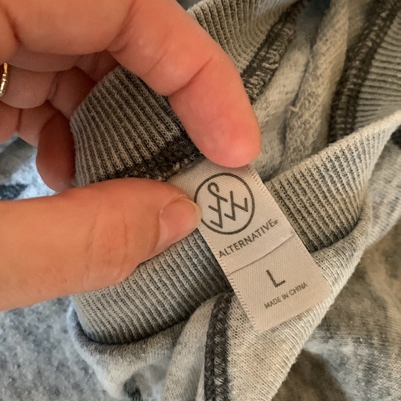 Alternative Apparel Sweater - Picture 2 of 2